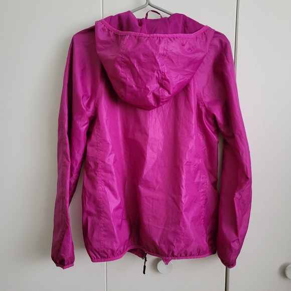 Beautiful fuschia pink Alpinetek windbreaker. Size small. - Picture 2 of 10